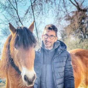 Arnaud Thill  Gennevilliers, Médiation Équine